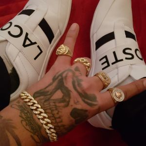 Meet your Posher, Christopher